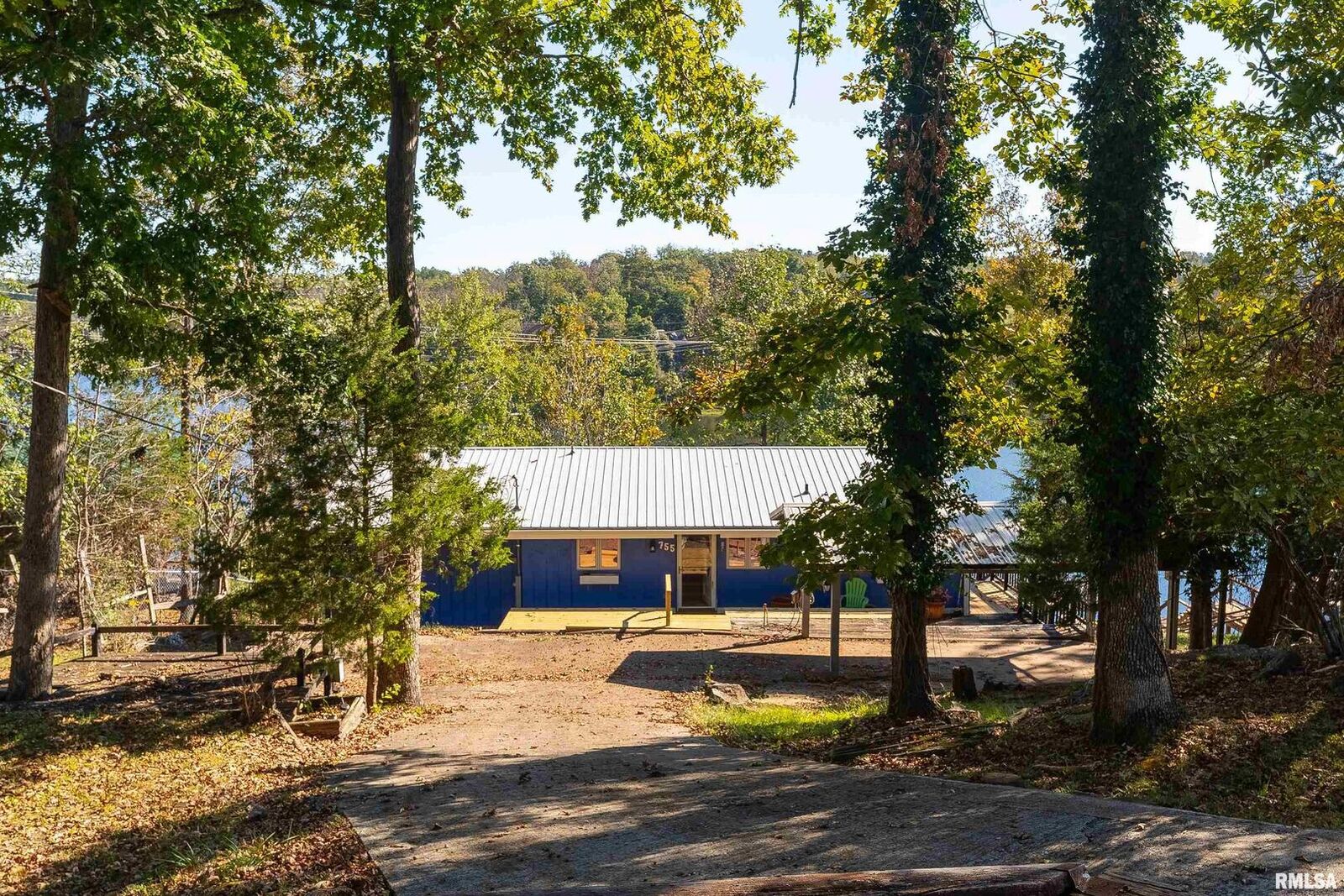 Property Photo:  755 S Lakeshore Drive  IL 62939 