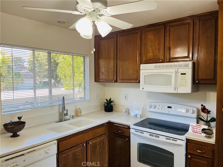 Property Photo: 3338 Punta Alta 2F CA 92637