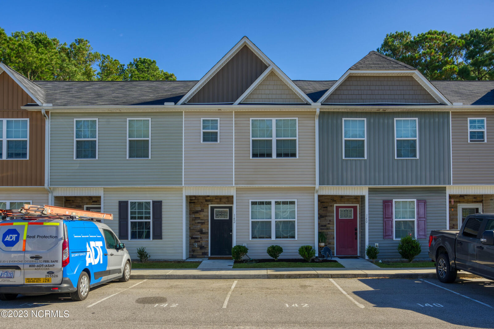 Property Photo:  142 Beacon Woods Drive  NC 28445 