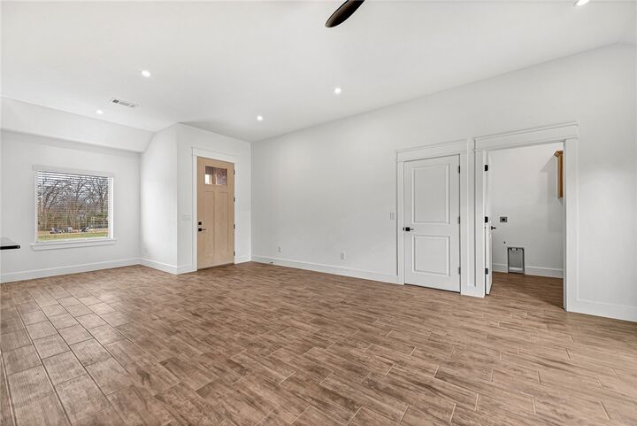 Property Photo: 12 Dirleton Drive AR 72715