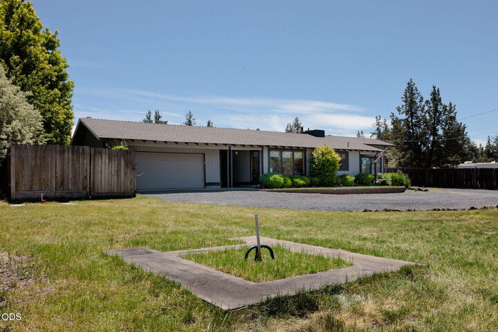 Property Photo: 13535 SW Cinder Drive OR 97760