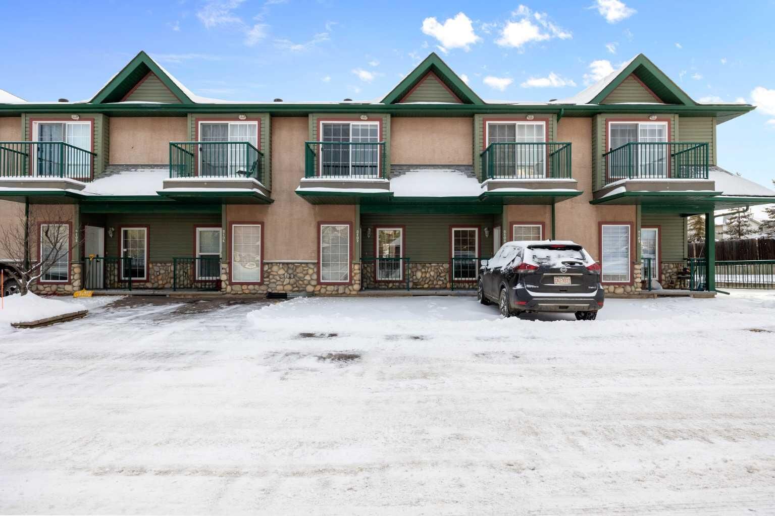 Property Photo:  200 Lougheed Drive 5107  AB T9K 2W3 