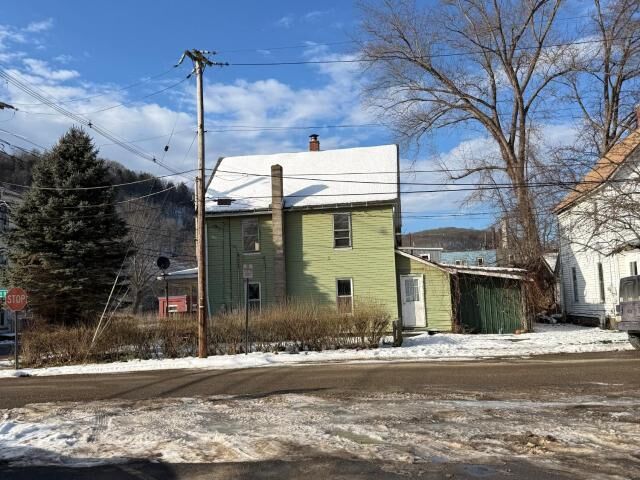 Property Photo:  7 Hemlock Street  PA 16365 