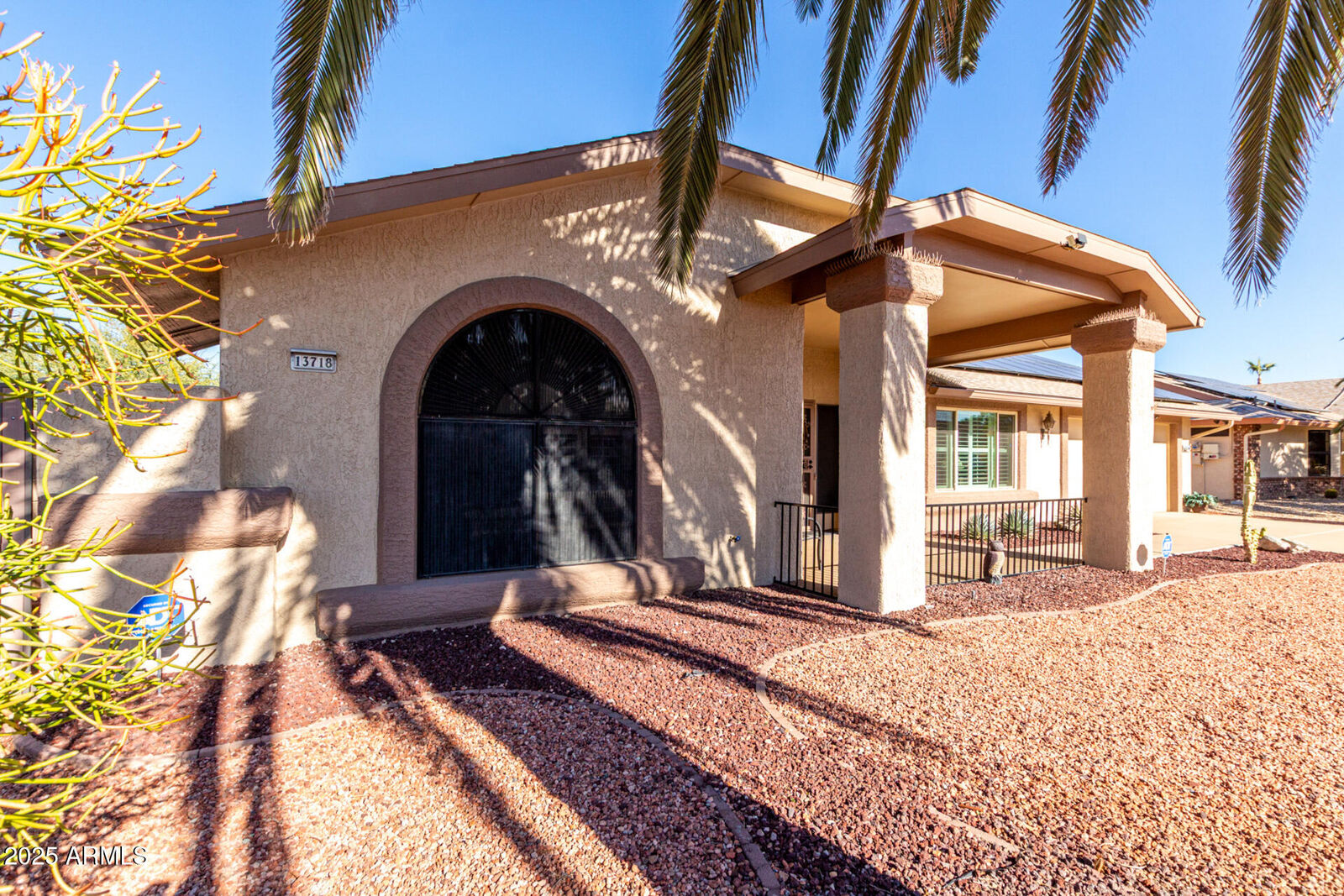 Property Photo:  13718 W Gable Hill Drive  AZ 85375 
