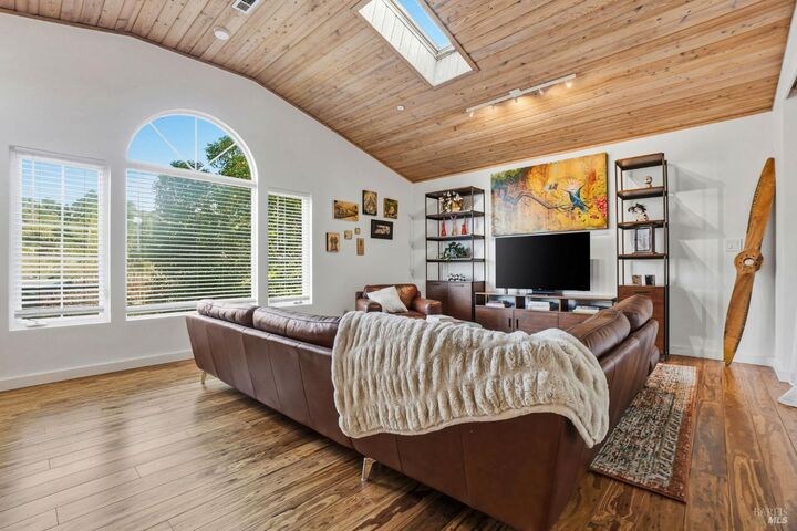 Property Photo:  221 D Street  CA 94901 