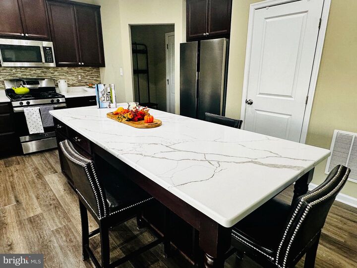 Property Photo: 232 Armata Drive DE 19709