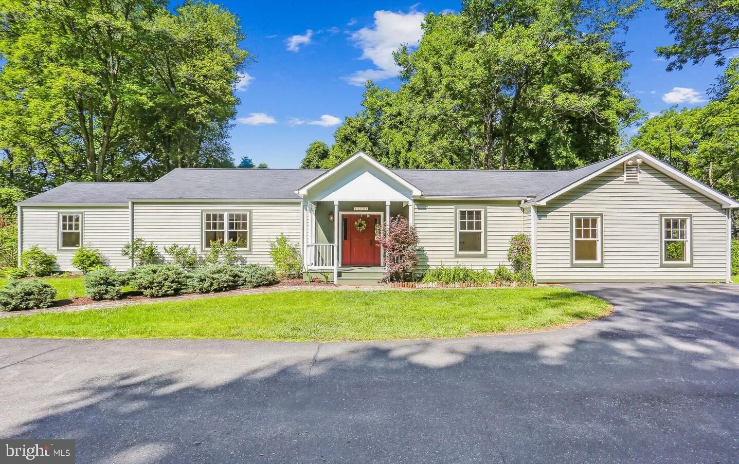 Property Photo:  11730 Glen Mill Road  MD 20854 