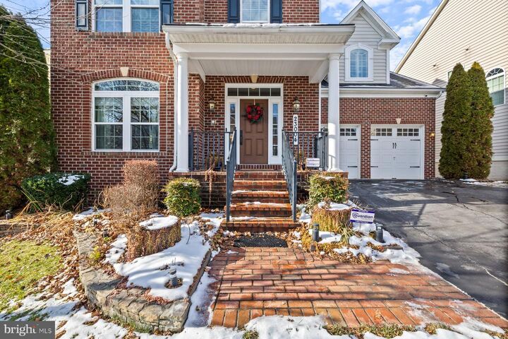 Property Photo:  23004 Sycamore Farm Drive  MD 20871 