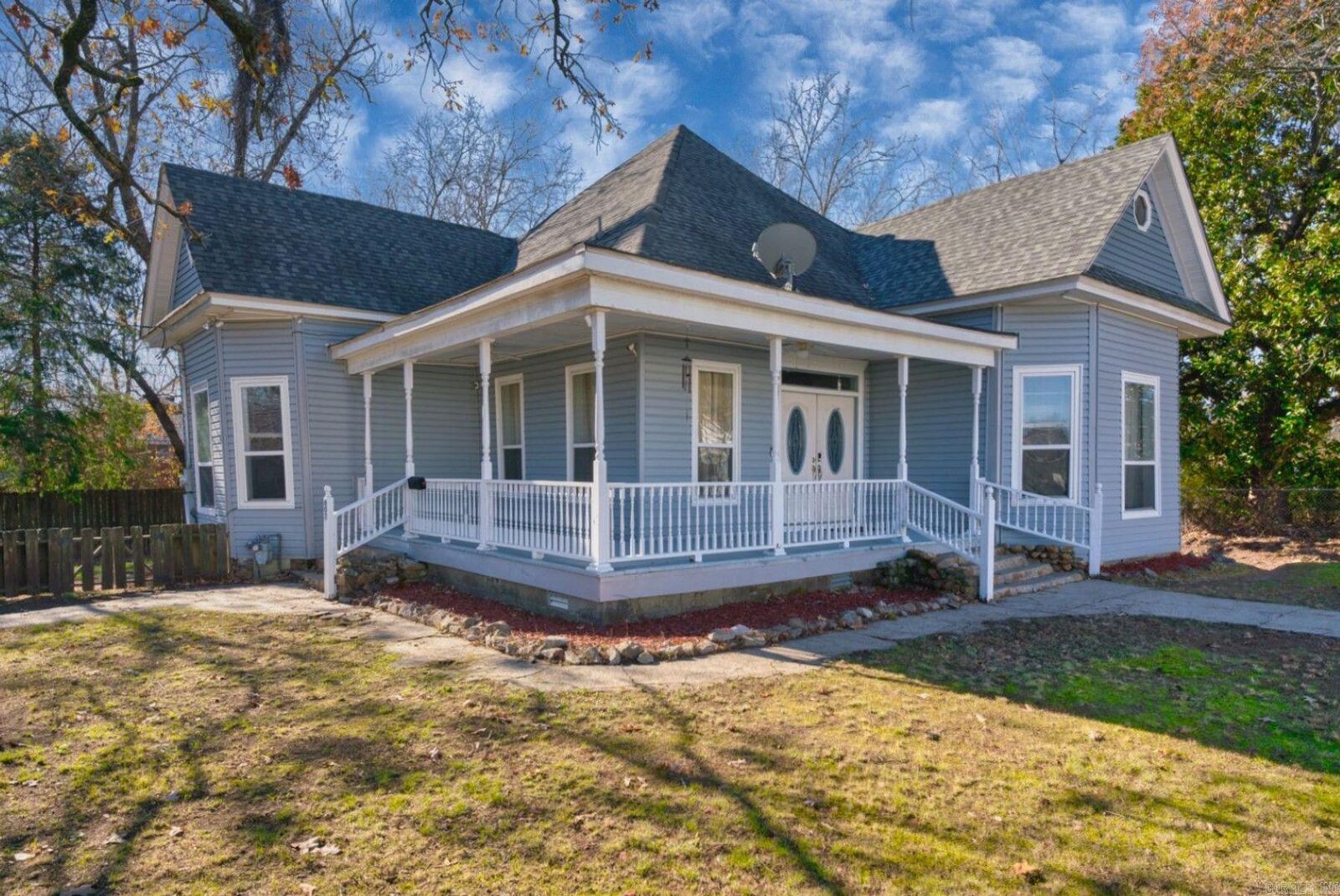 Property Photo:  602 Third Street  AR 71913 