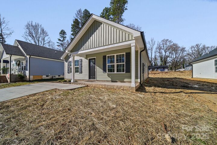 Property Photo: 1129 Kenly Street NC 28144