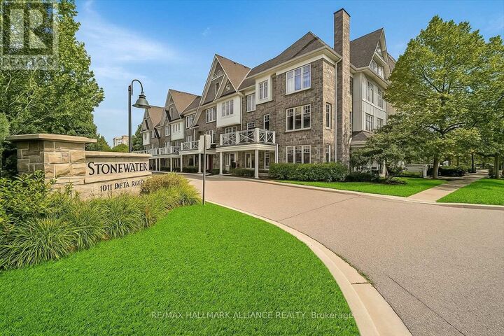 Property Photo:  1011 Deta Road 701  ON L5E 0A2 