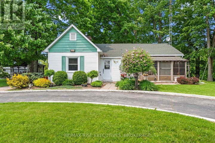 Property Photo:  204 R33  ON K0G 1V0 