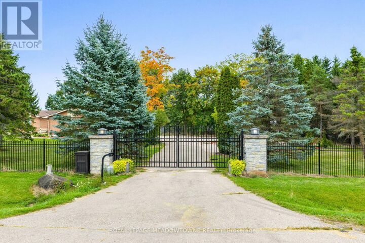 Property Photo: 1 Cassidy Lane ON L7C 1P5