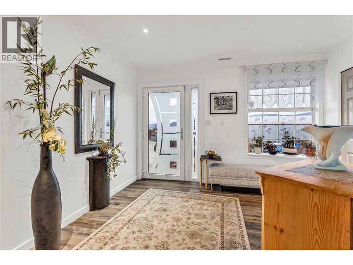 Property Photo:  156 Stevens Court  BC V2A 8A3 