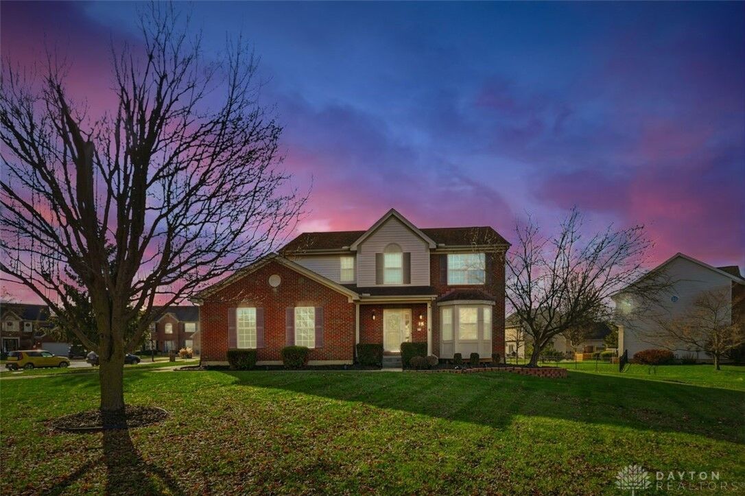 Property Photo:  15 Pembrook Drive  OH 45066 