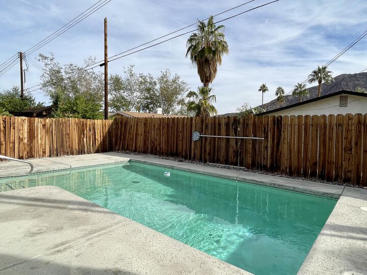 Property Photo:  53910 Avenida Herrera  CA 92253 