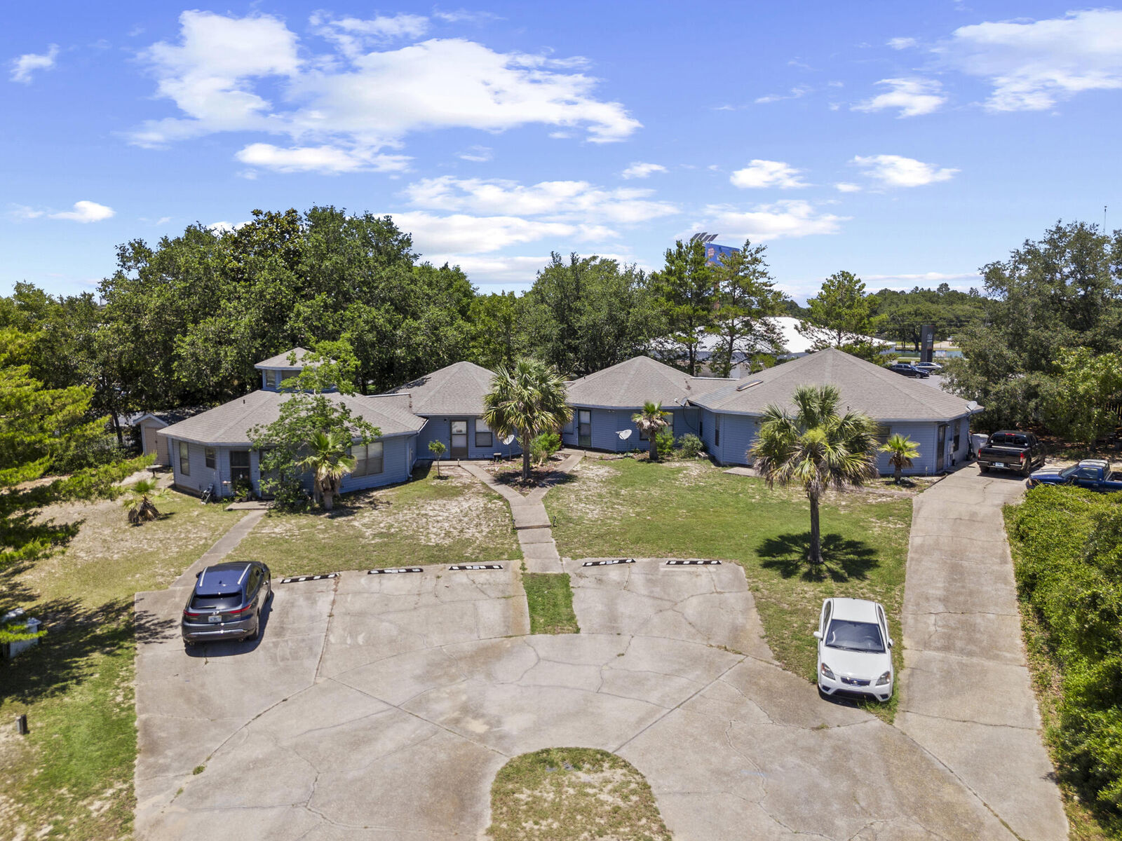 Property Photo:  6904 Sea Turtle Circle  FL 32566 