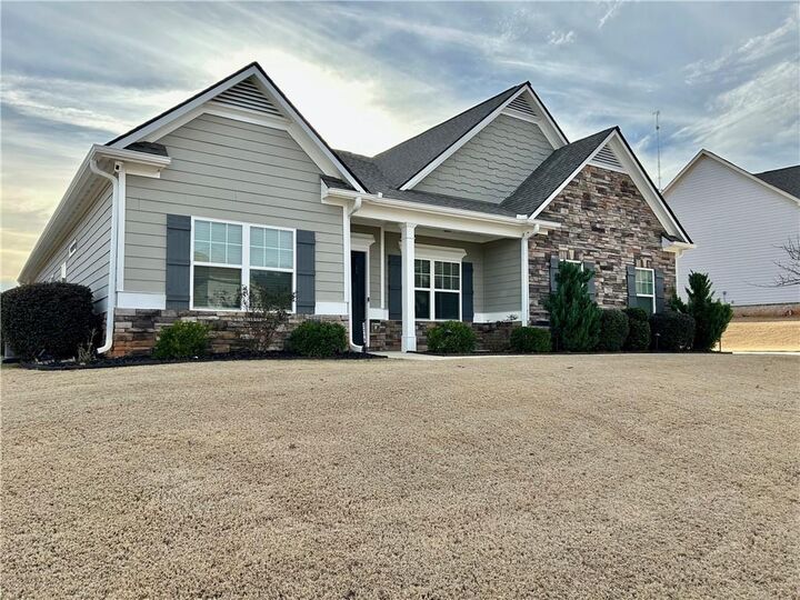 Property Photo:  2216 Blackberry Court  GA 30656 