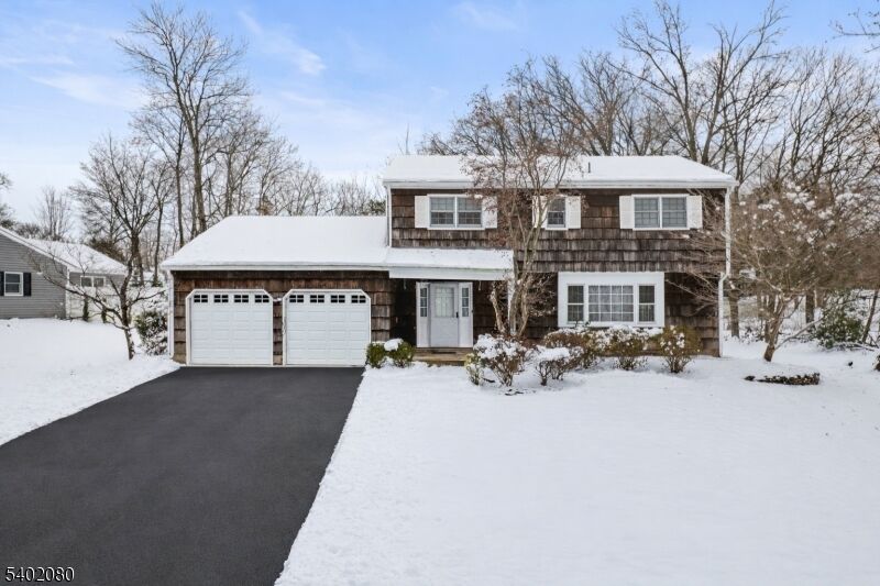 Property Photo:  8 Liberty Ln  NJ 08873 
