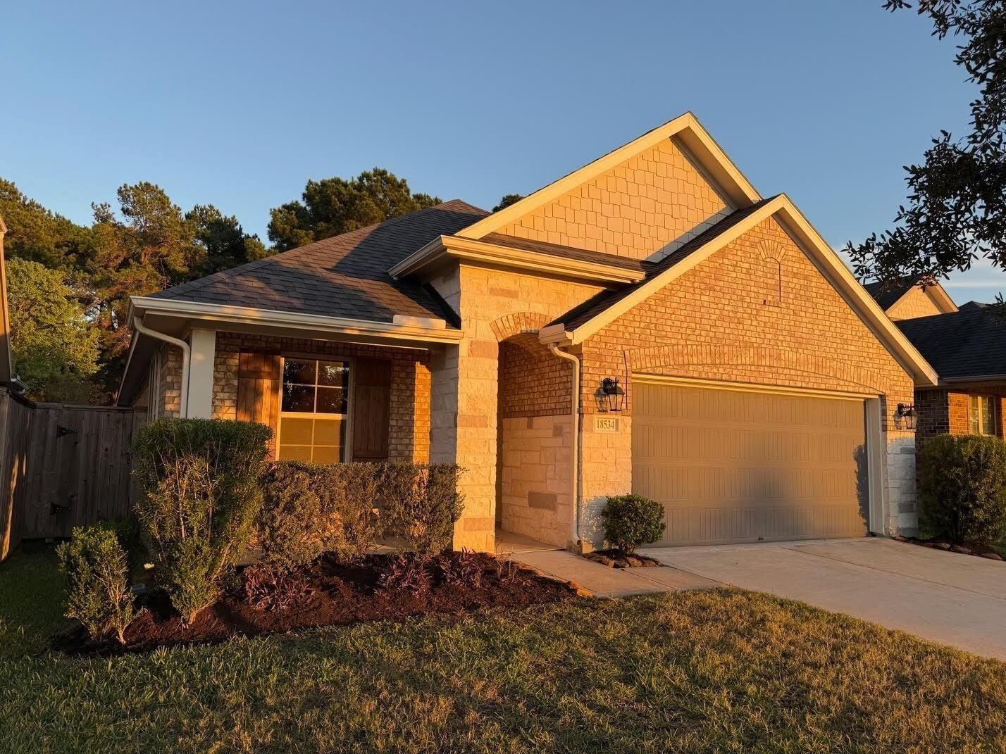 Property Photo:  18534 Hayden Pond Drive  TX 77429 