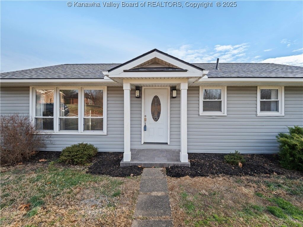 Property Photo:  118 Greenbrier Drive  WV 25560 