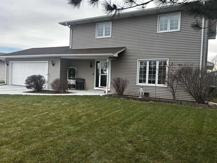 Property Photo:  4006 Redwood Dr.  NE 69101 