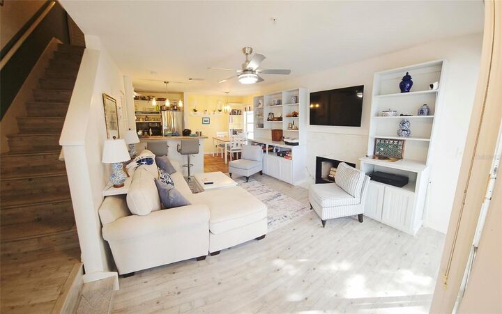 Property Photo: 850 S Tamiami Trail 321 FL 34236