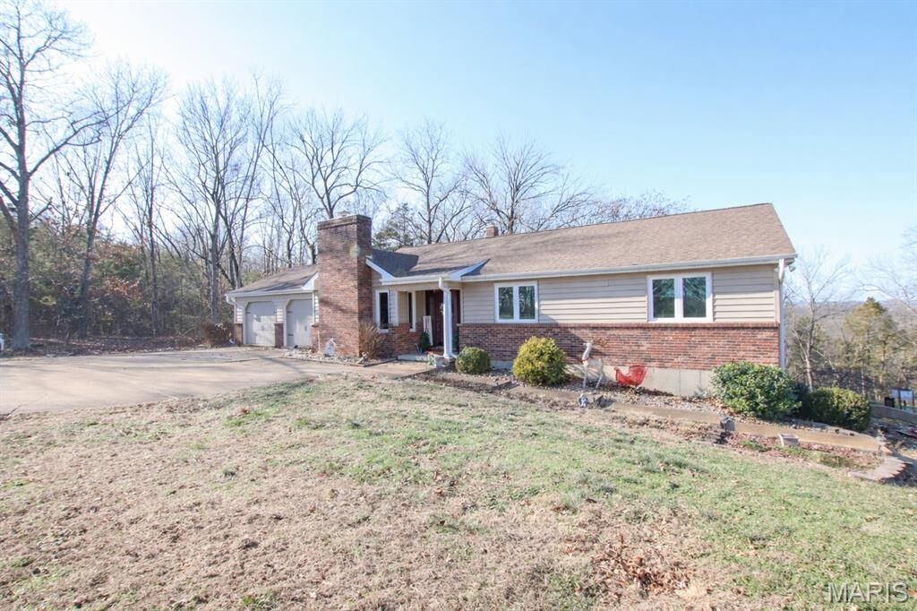 Property Photo: 3157 Highway 185 MO 63068