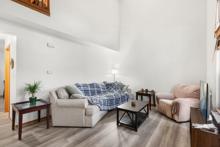 Property Photo:  3024 Max Court  IL 60042 