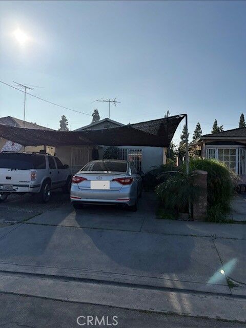 Property Photo:  13115 S Largo Avenue  CA 90222 