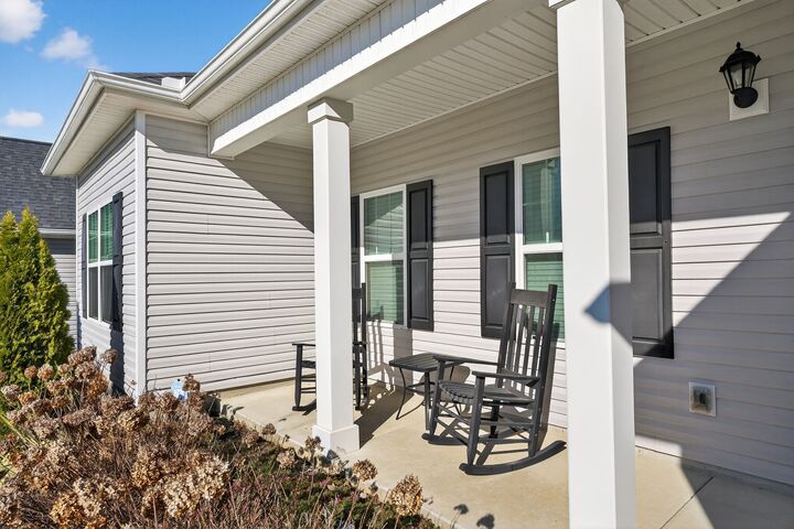 Property Photo:  135 Triple Crown Ct  TN 37160 