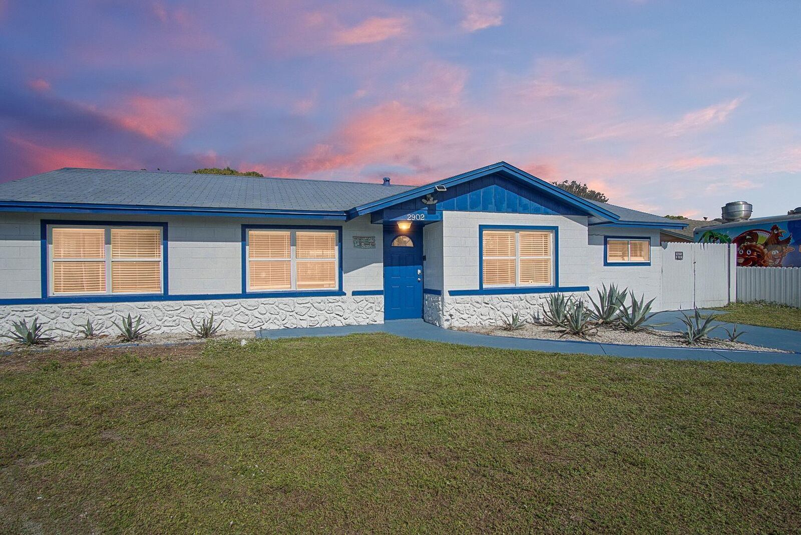 Property Photo: 2902 Essex Drive FL 34946