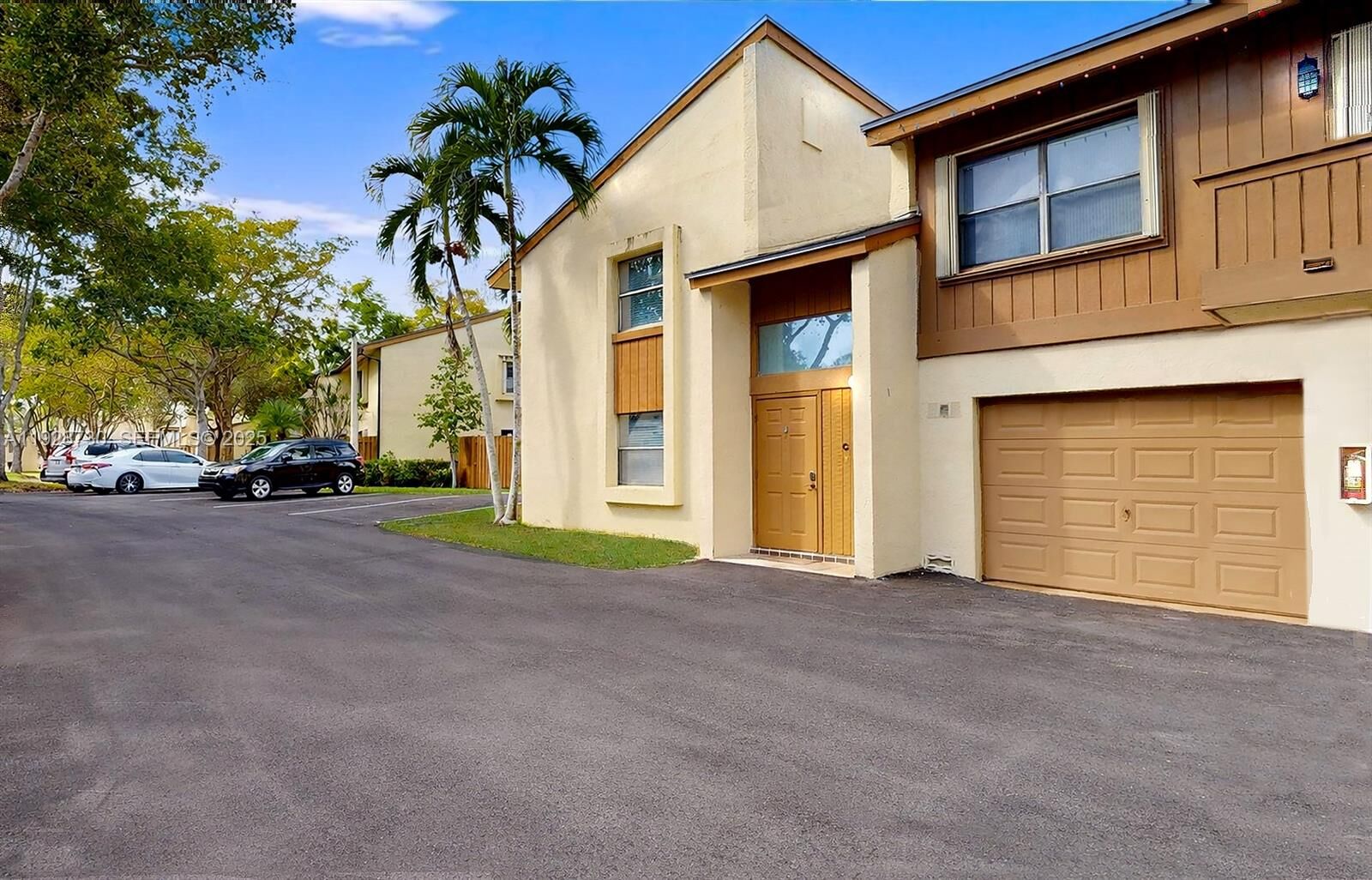 Property Photo: 11482 SW 109th Rd 29C FL 33176