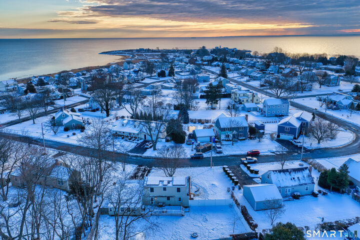 Property Photo:  61 Ryegate Terrace  CT 06615 