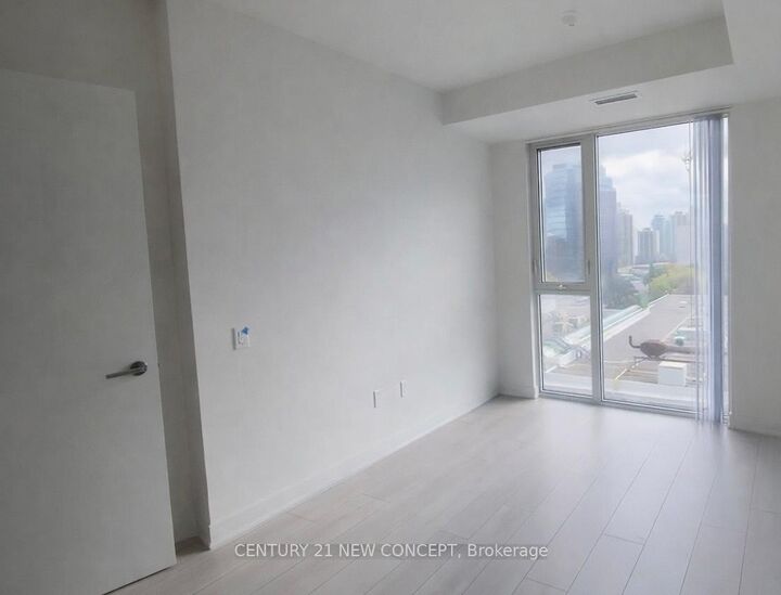 Property Photo:  5858 Yonge Street 621  ON M2M 0C6 