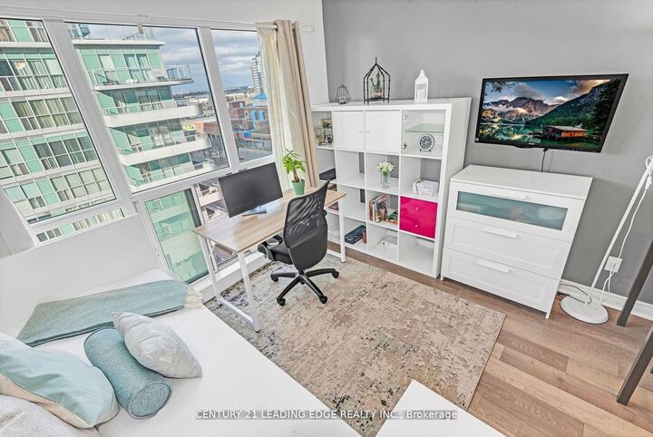 Property Photo:  50 Town Centre Court 707  ON M1P 0A9 