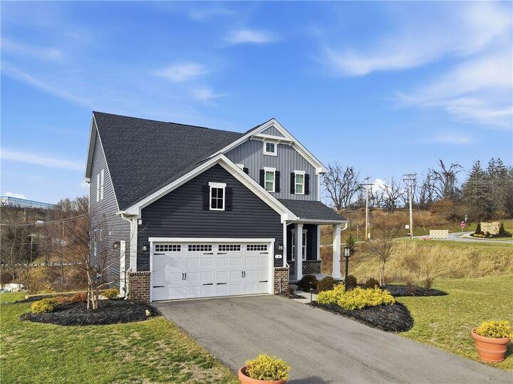 Property Photo:  4 Dana Dr  PA 15108 