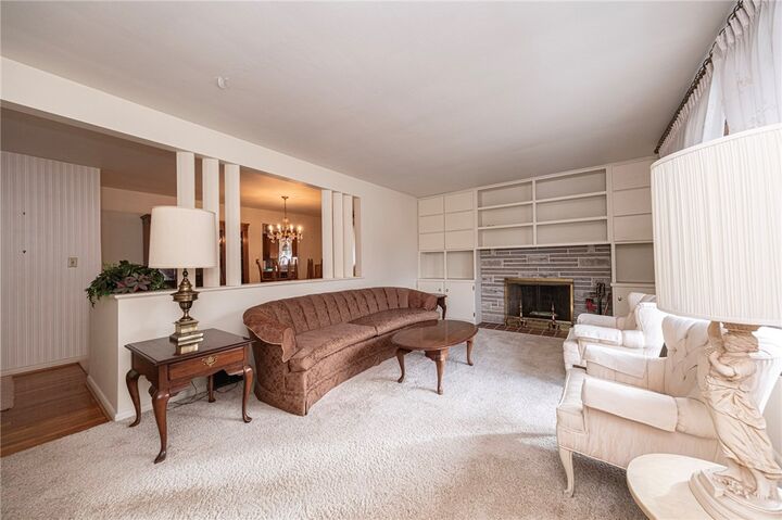 Property Photo:  719 Locust St  PA 15601 