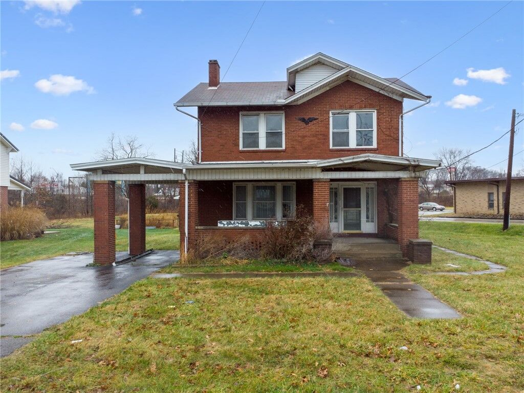 Property Photo:  132 W Pennsylvania  PA 15672 