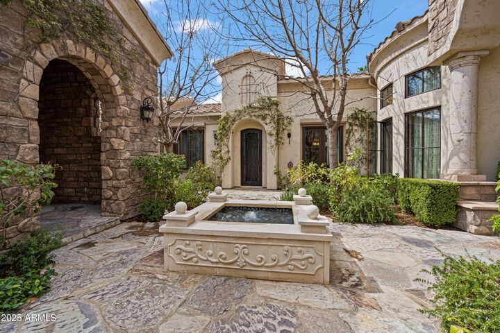 Property Photo:  6322 E Turquoise Avenue  AZ 85253 