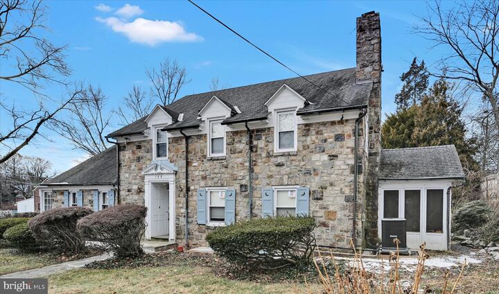 Property Photo:  100 Brookline Pz  PA 19607 