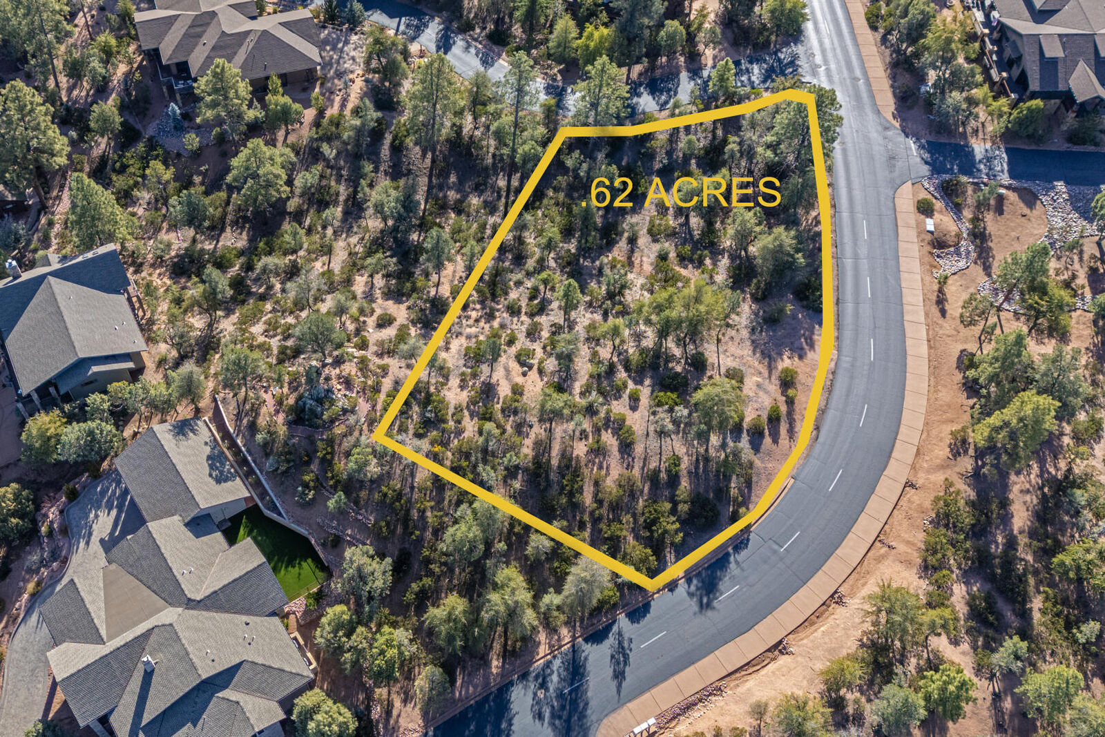 Property Photo:  621 N Grapevine Drive  AZ 85541 