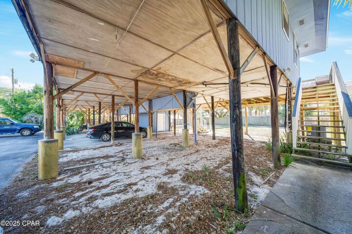 Property Photo: 7519 Sunset Avenue FL 32408