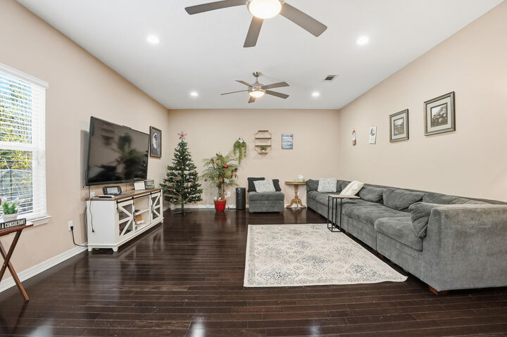 Property Photo:  1961 Chesapeake Ridge  FL 32547 