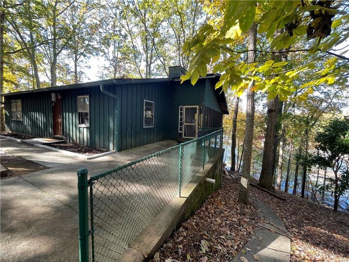 Property Photo: 5350 Woodland Circle GA 30504