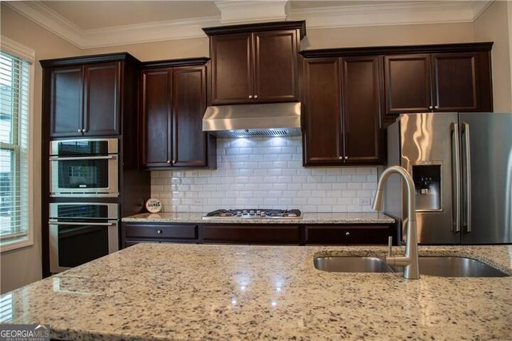 Property Photo:  753 Topsail Lane  GA 30005 