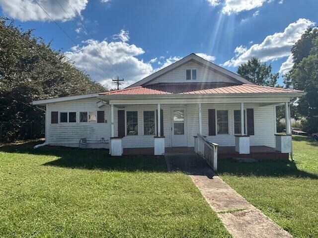 Property Photo:  123 S Groves Road  TN 37367 