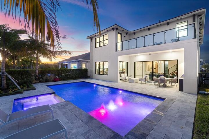 Property Photo: 12660 Solana Bay Circle FL 33412