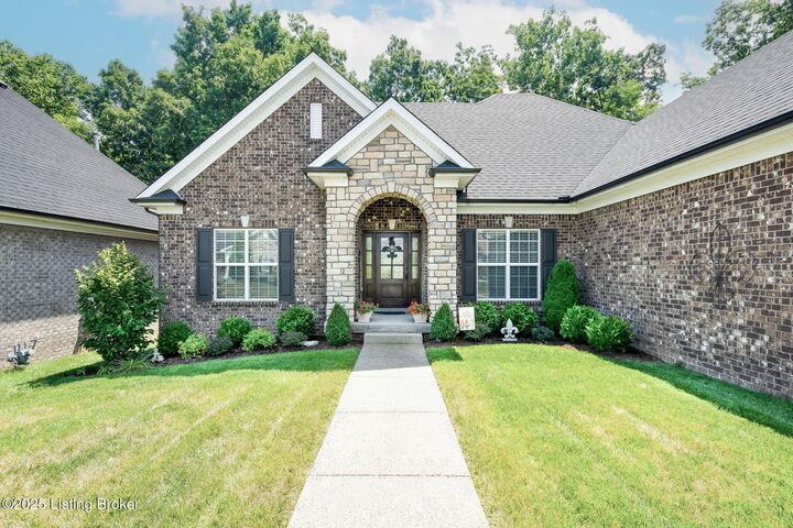 Property Photo:  15808 Barkley Lake Ct  KY 40245 