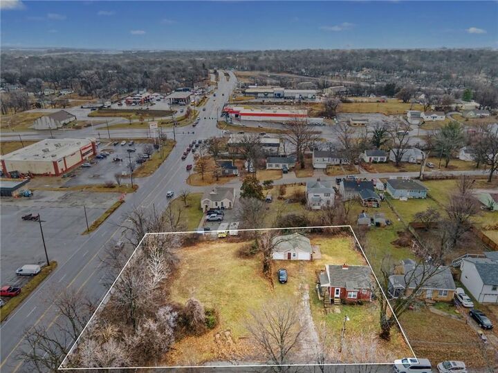 Property Photo:  5131 N Lister Avenue  MO 64119 